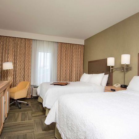 Hampton Inn Kalamazoo Kültér fotó