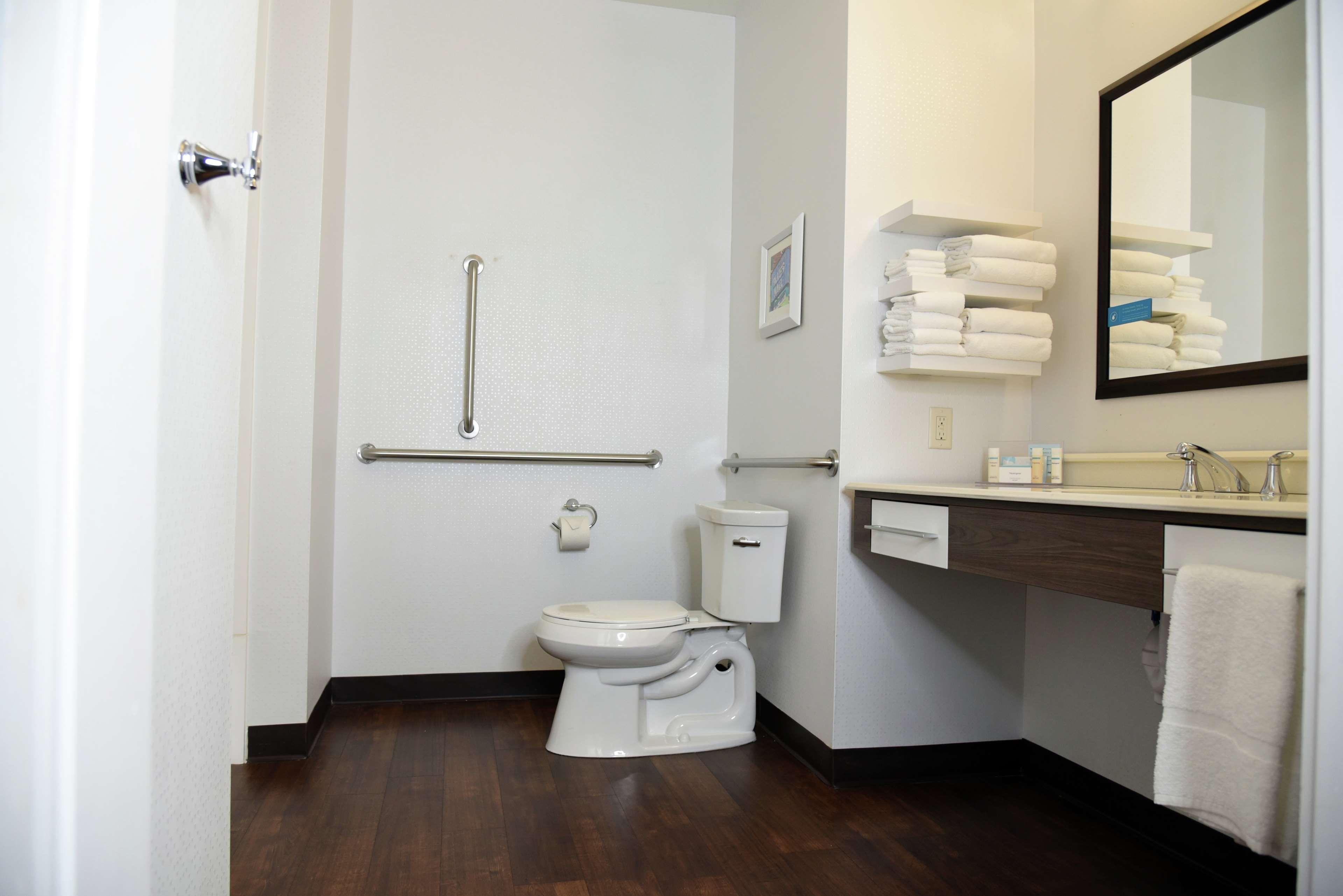 Hampton Inn Kalamazoo Kültér fotó