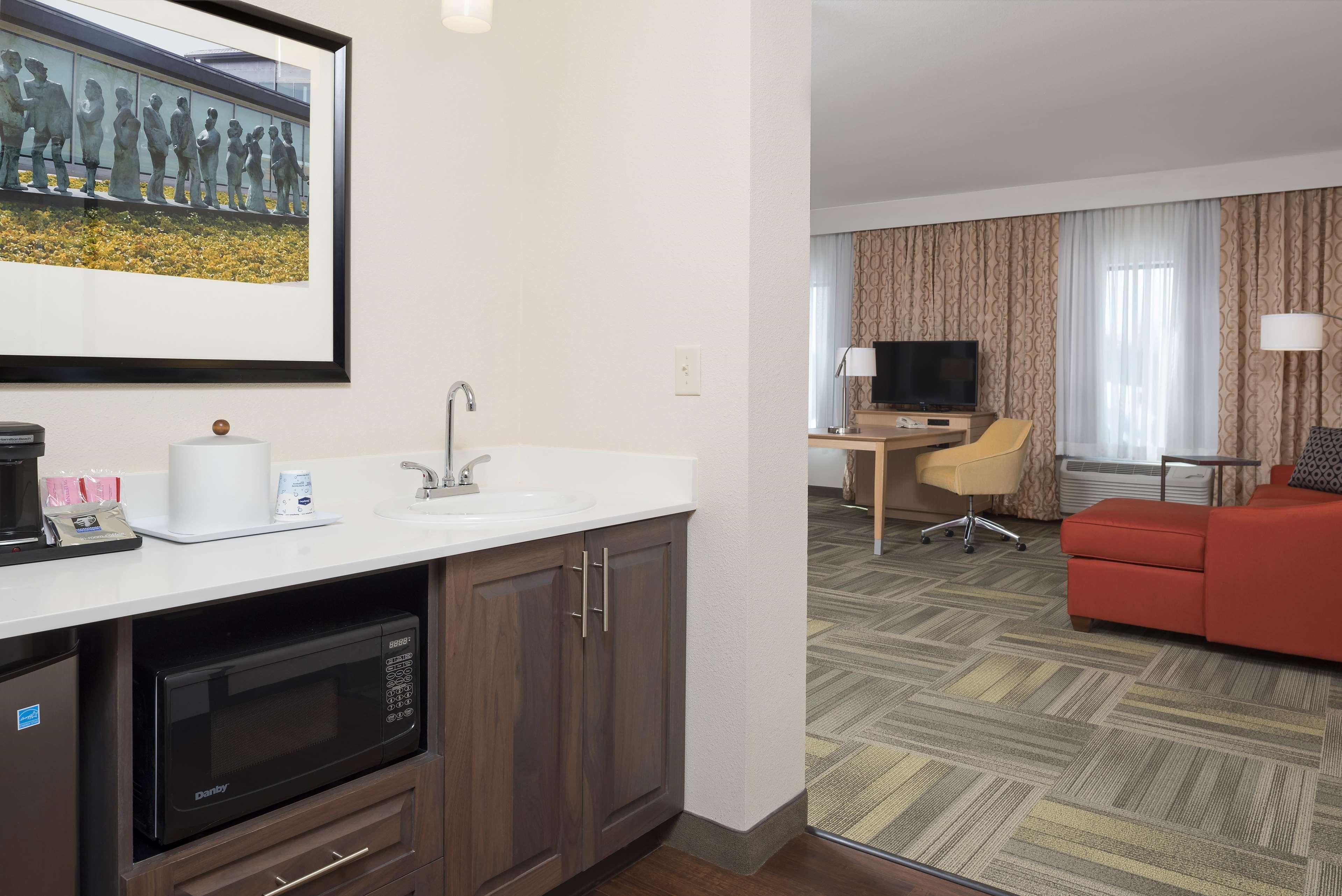 Hampton Inn Kalamazoo Kültér fotó